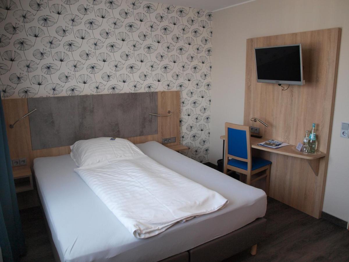 Airport Business 3* Keulen