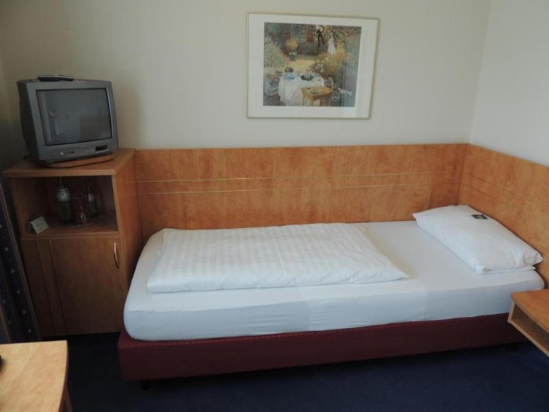 Airport Businesshotel Hotel Köln