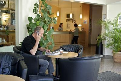 Airport Businesshotel 3*