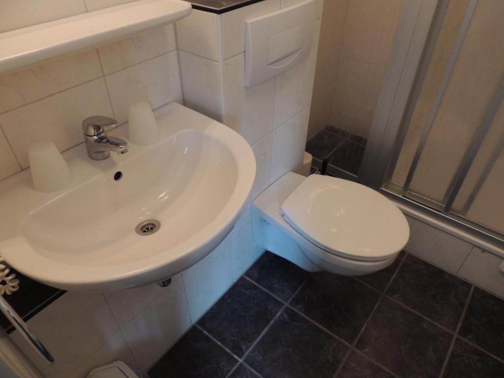 Airport Businesshotel 3*